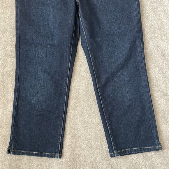 Chico's Jeans Womens 0.5 (Size 6) Cropped Stretch Denim Pants Dark Wash Capri - Picture 3 of 10